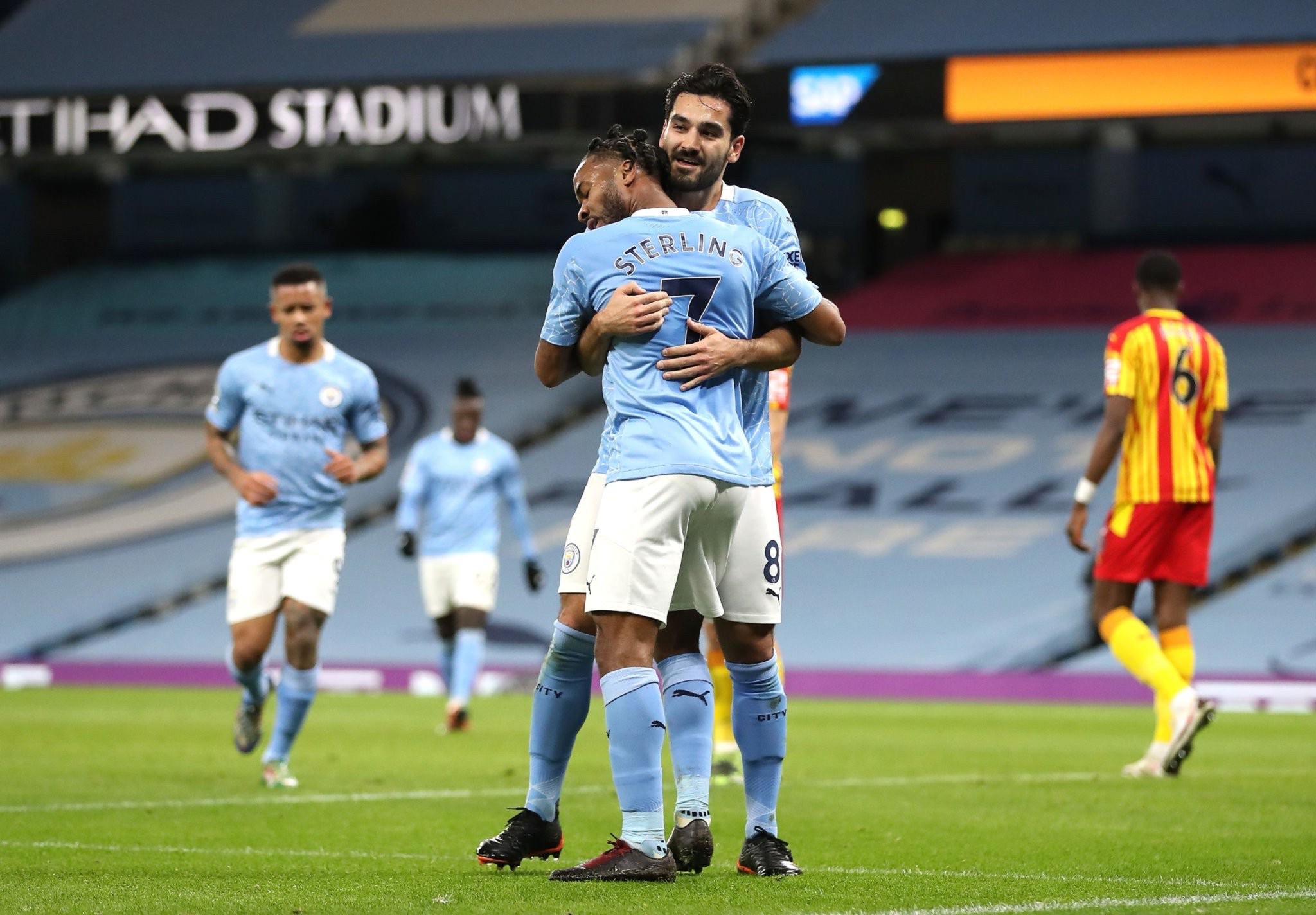 积极的换人 积极的换人